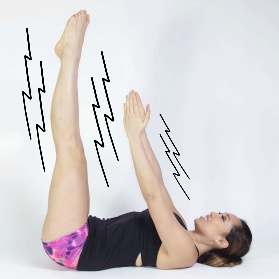 Übung Käfer Schütteln der Gliedmaßen